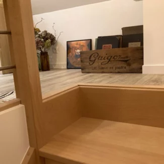 Réalisation De Souza Combles - Pose d'escalier