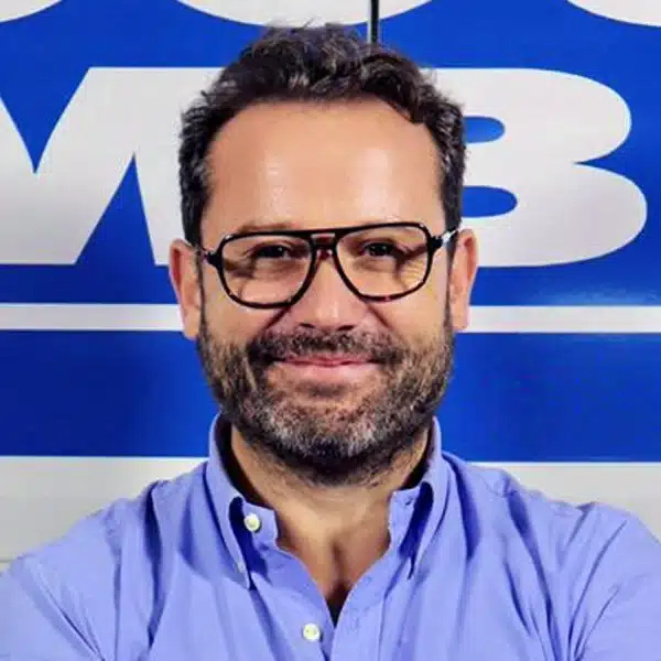 Frédéric – Gérant de la société De Souza Combles Frédéric - Gérant de la société De Souza Combles
